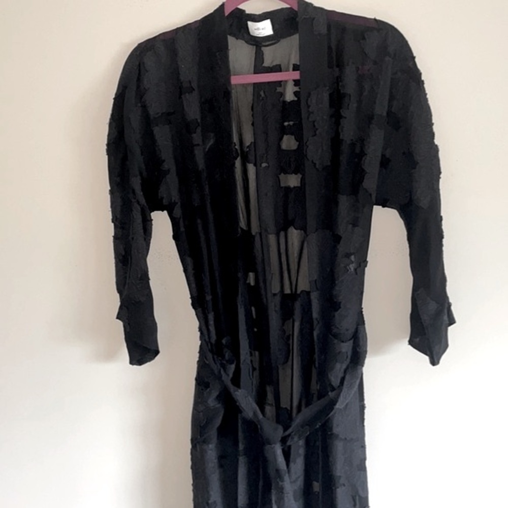 Aritizia’s Wilfred Black Durante long Jacket Size XXS. - Picture 4 of 10